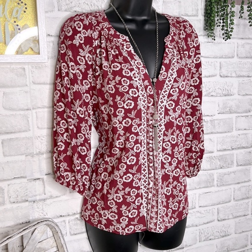 Crown & Ivy Boho Hippie Peasant Blouse Top Shirt Size Small